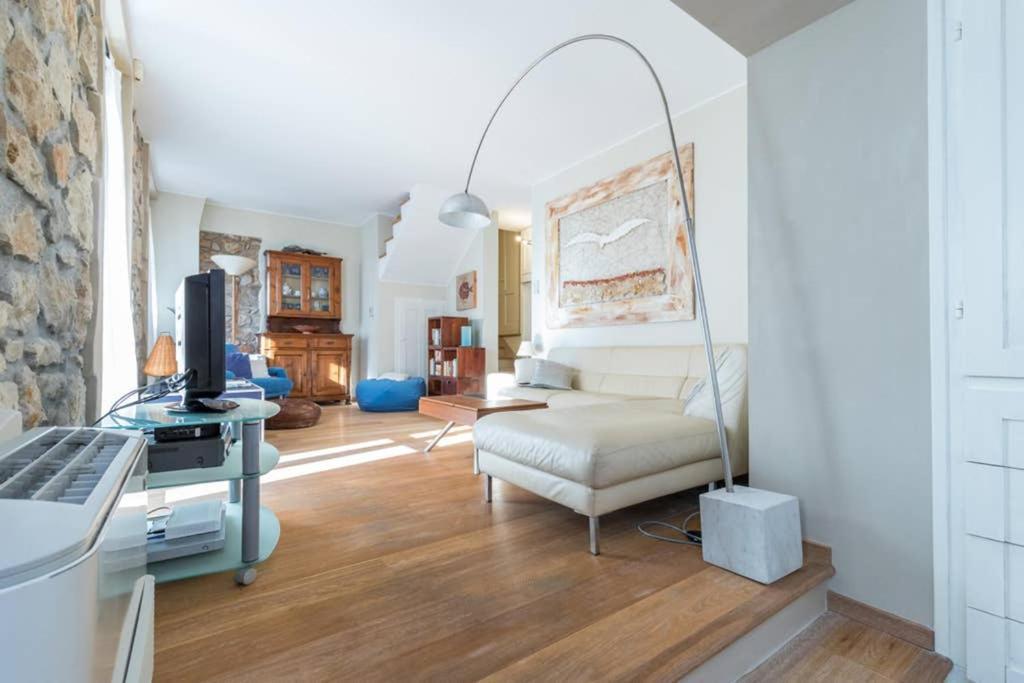 Villa Rocky - Luxury 3Br Apt In Liberty Villa.Pool,Garden,Wifi Рокбрюн-Кап-Мартин Екстериор снимка