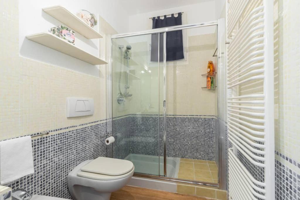 Villa Rocky - Luxury 3Br Apt In Liberty Villa.Pool,Garden,Wifi Рокбрюн-Кап-Мартин Екстериор снимка